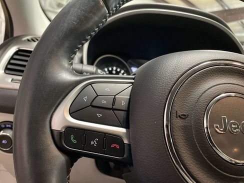 Used 2018 Jeep Compass Latitude w/ Popular Equipment Group AWD/4WD image 29