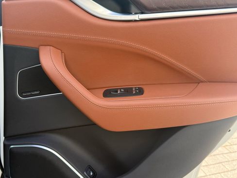 Certified 2022 Maserati Levante Modena image 25