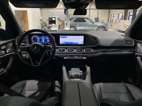 Used 2026 Mercedes-Benz GLE 580 GLE 580 image 2