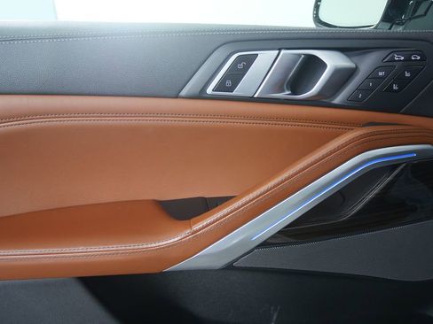 Used 2021 BMW X6 sDrive40i w/ Executive Package image 10