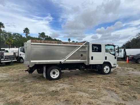 New 2024 Chevrolet Low Cab Forward RWD image 4