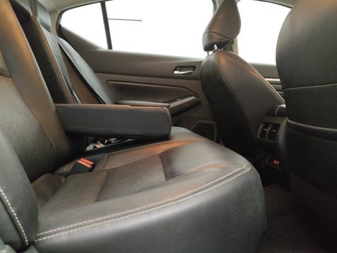 Used 2023 Nissan Altima 2.5 SL FWD image 19