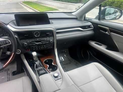 Used 2019 Lexus RX 350 AWD w/ Navigation Package image 19