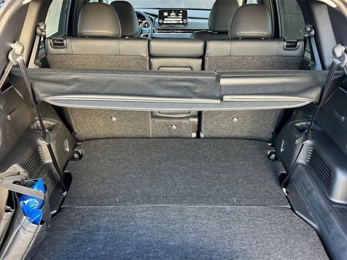 New 2025 Mitsubishi Outlander SE image 16