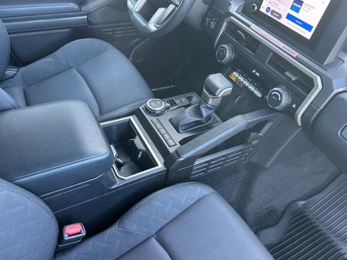 Used 2024 Toyota Tacoma SR5 image 16