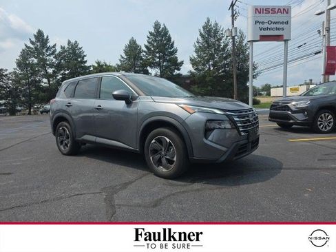 Certified 2024 Nissan Rogue SV AWD/4WD image 1