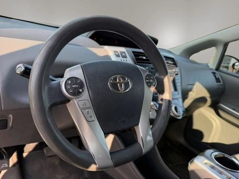 Used 2012 Toyota Prius V Three FWD image 11
