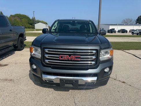 Used 2015 GMC Canyon SLE w/ All-Terrain Package AWD/4WD image 2