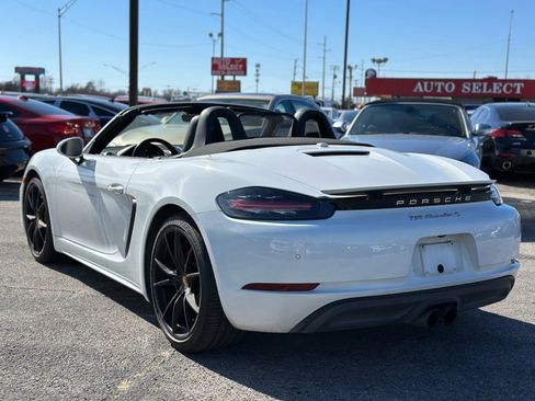Used 2017 Porsche 718 Boxster S image 13