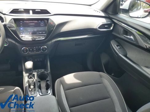 Used 2023 Chevrolet TrailBlazer LT w/ Convenience Package AWD/4WD image 16