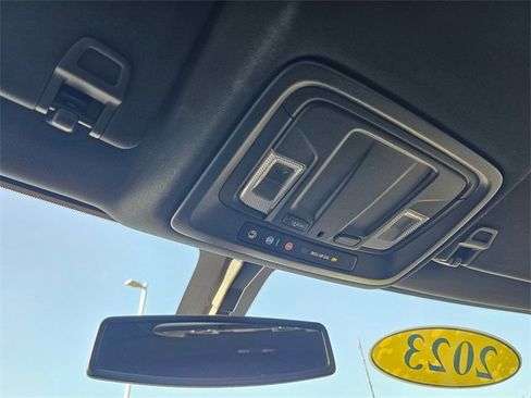 Used 2023 GMC Sierra 2500 AT4 image 27