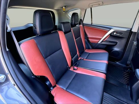 Used 2014 Toyota RAV4 Limited AWD/4WD image 20