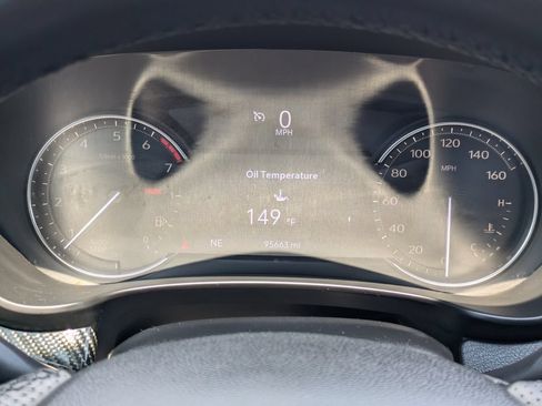 Used 2019 Cadillac XT4 Sport FWD image 26