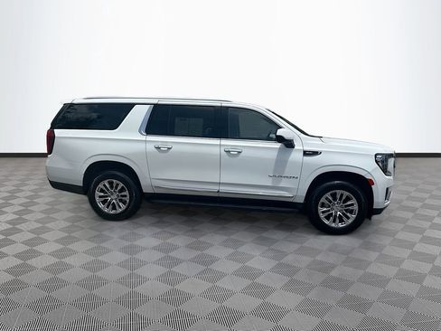 Used 2024 GMC Yukon XL SLT RWD image 5