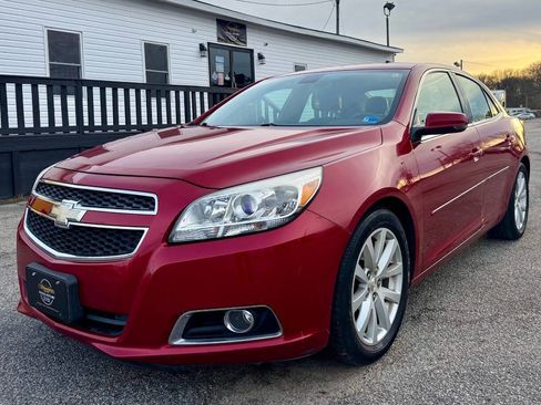 Used 2013 Chevrolet Malibu LT image 1