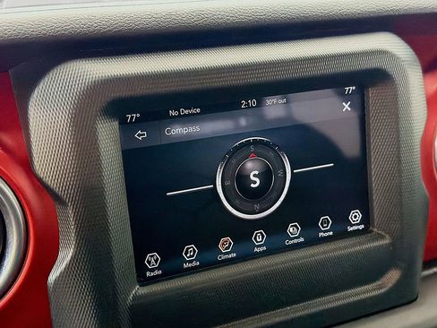 Used 2021 Jeep Wrangler Unlimited Rubicon image 31