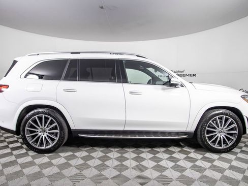Used 2023 Mercedes-Benz GLS 450 4MATIC image 4