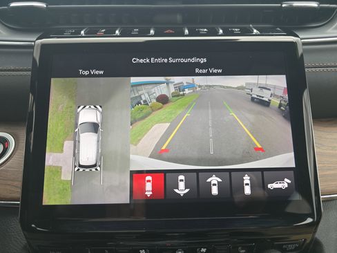 Used 2024 Jeep Grand Cherokee Summit w/ Adv Protech Group IV AWD/4WD image 29