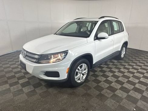 Used 2017 Volkswagen Tiguan S AWD/4WD image 6