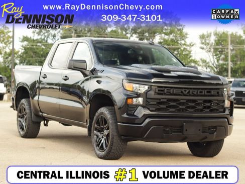 Used 2023 Chevrolet Silverado 1500 Custom Trail Boss w/ Midnight Edition AWD/4WD image 1