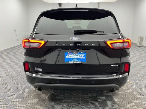 Certified 2023 Ford Escape ST-Line w/ Tech Pack #1 image 10