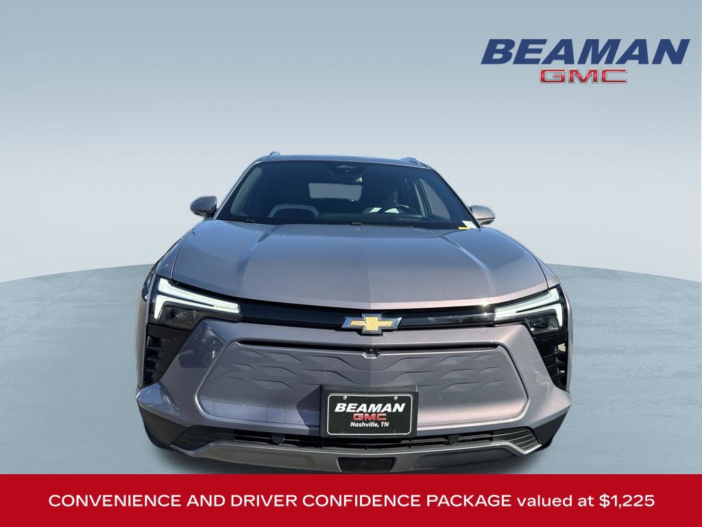 Used 2024 Chevrolet Blazer EV LT AWD/4WD image 2
