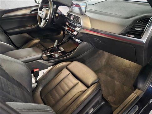 Used 2021 BMW X4 xDrive30i w/ Executive Package image 21