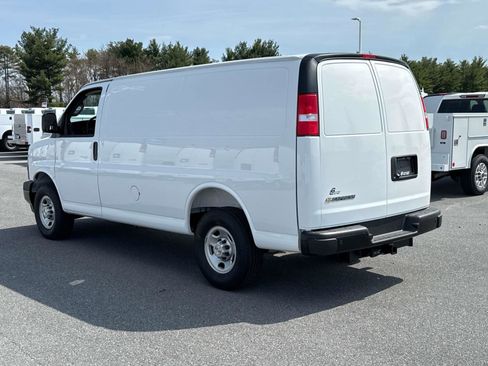 New 2026 Chevrolet Express 2500 w/ Driver Convenience Package image 14