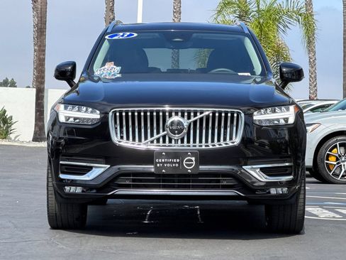 Certified 2023 Volvo XC90 B6 Plus w/ Protection Package Premier AWD/4WD image 8