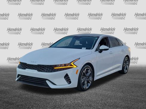 Used 2023 Kia K5 EX image 3