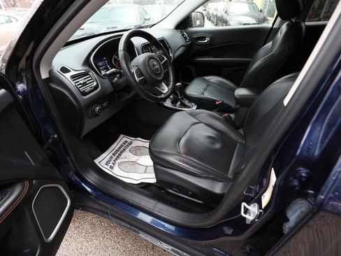 Used 2018 Jeep Compass Limited w/ Navigation Group image 18