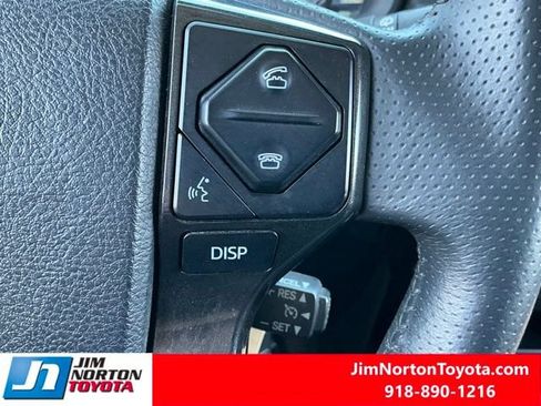Used 2019 Toyota 4Runner TRD Off-Road AWD/4WD image 22