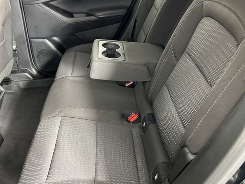 Used 2025 Chevrolet Equinox LT AWD/4WD image 17