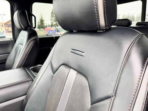 Used 2019 Ford F350 Platinum w/ Platinum Ultimate Package image 13