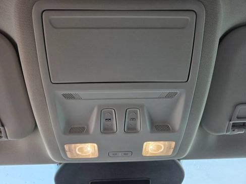 Used 2024 Ford Escape Platinum w/ Premium Technology Package AWD/4WD image 10