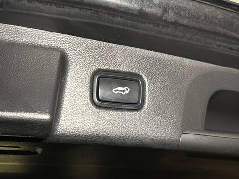 Used 2022 Kia Telluride EX AWD/4WD image 7