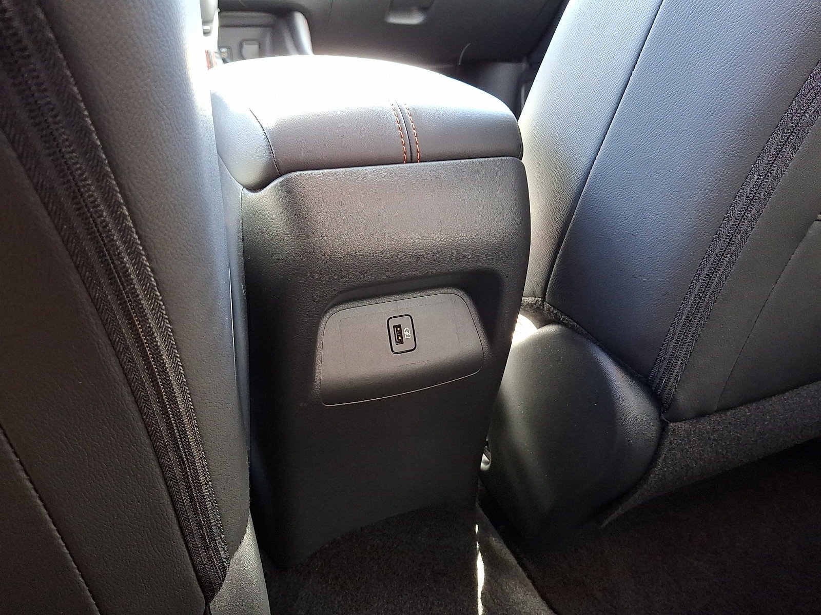 Certified 2025 Nissan Sentra SR w/ SR Premium Package FWD image 12