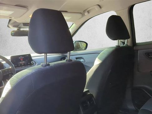 Used 2023 Nissan Rogue SV image 15