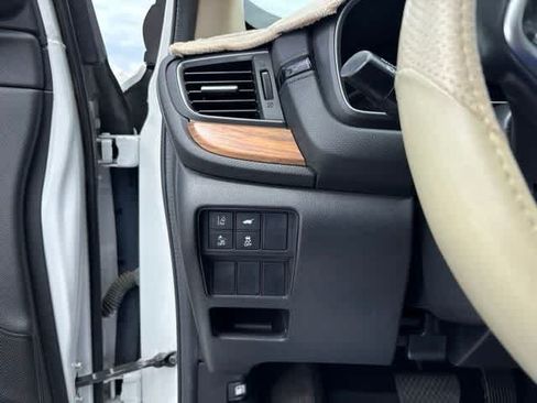 Used 2022 Honda CR-V Touring image 10