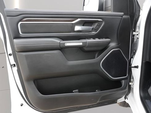 Used 2022 RAM 1500 Laramie image 9