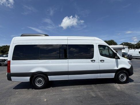 Used 2026 Mercedes-Benz Sprinter 2500 image 5