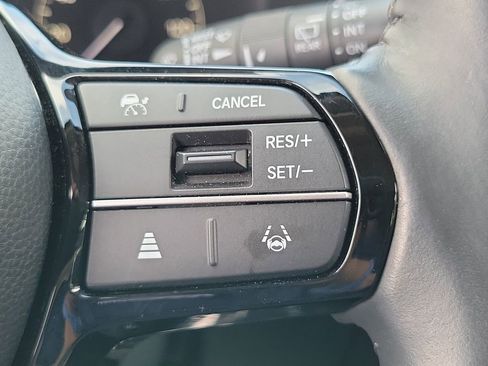 Used 2023 Honda CR-V EX-L image 6