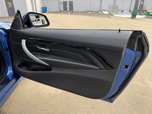 Used 2014 BMW 435i Convertible image 13