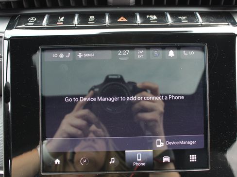 Used 2023 Jeep Grand Cherokee Altitude AWD/4WD image 24