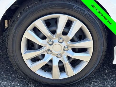 Used 2021 Toyota Corolla LE FWD image 25