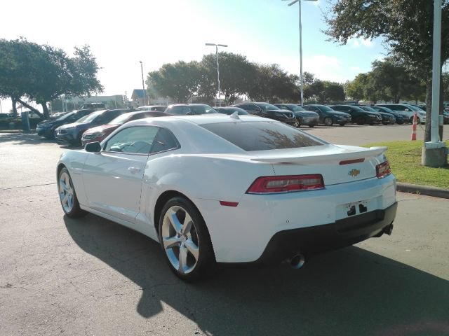 Used 2015 Chevrolet Camaro LT RWD image 11