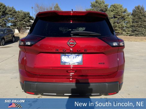 New 2026 Nissan Rogue SV image 4