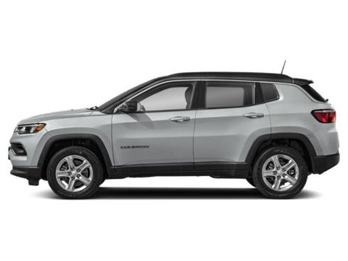 Certified 2023 Jeep Compass Limited w/ Elite Group AWD/4WD image 2
