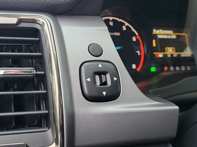 Used 2022 Ford Ranger XLT w/ Equipment Group 301A Mid RWD image 14