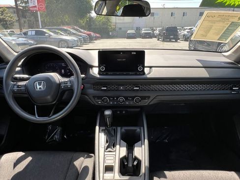 Used 2024 Honda Accord EX image 21